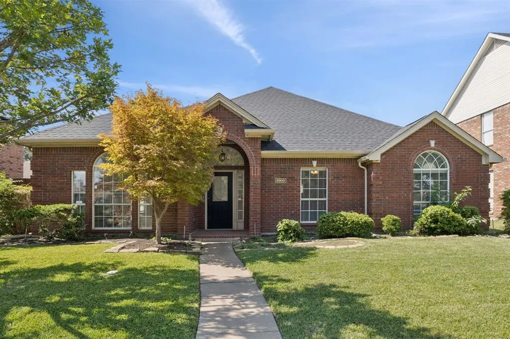Plano, TX 75023 | 4 beds | 2 baths| $459,000